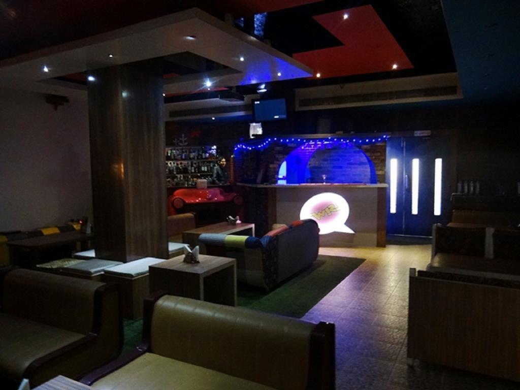 Hotel Rajdhani Regency Γουβαχάτι Εξωτερικό φωτογραφία